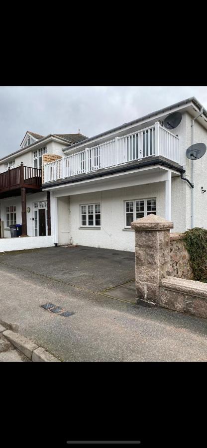 1 Golf Mews Apartment Балатър Екстериор снимка