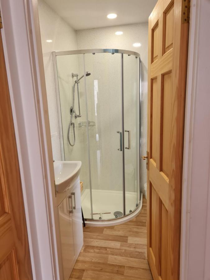 1 Golf Mews Apartment Балатър Екстериор снимка